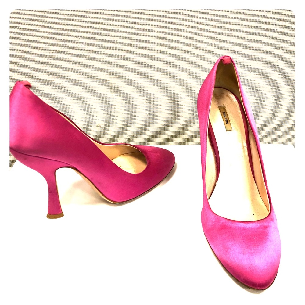 Fuchsia Pink MIU MIU Pumps